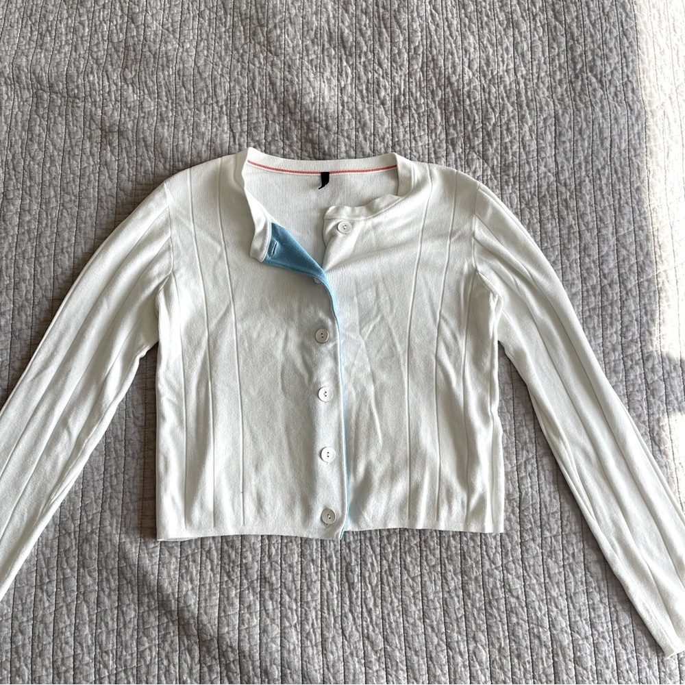Benetton Cardigan🧣